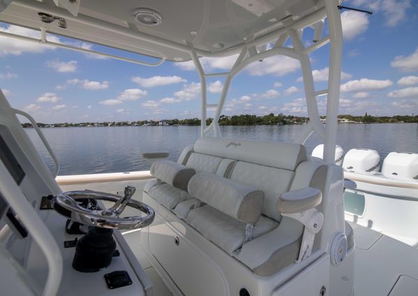 Yellowfin 39 Center Console image