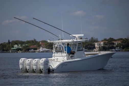 Yellowfin 39 Center Console image