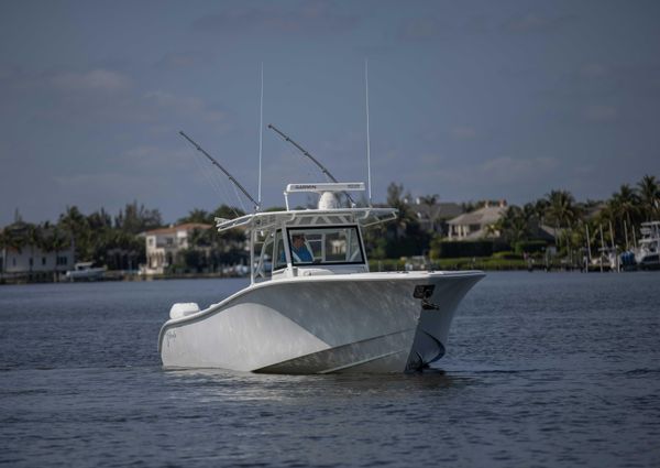 Yellowfin 39 Center Console image