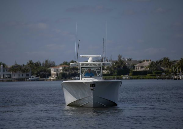 Yellowfin 39 Center Console image