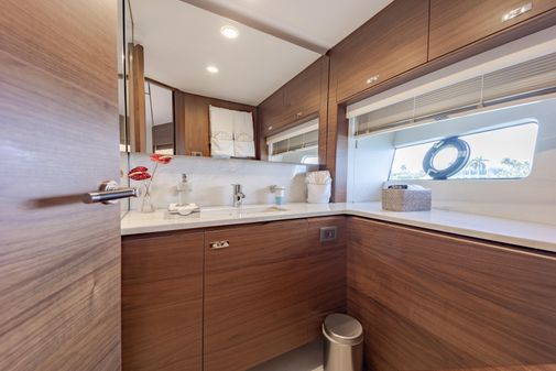 Princess Yachts Y85 Motor Yacht image