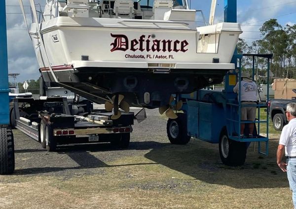 Boston-whaler 34-DEFIANCE image