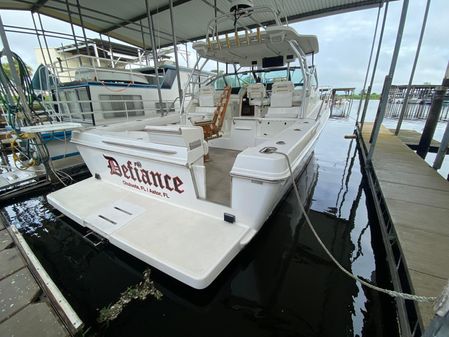 Boston-whaler 34-DEFIANCE image