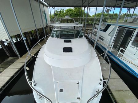 Boston Whaler 34 Defiance image