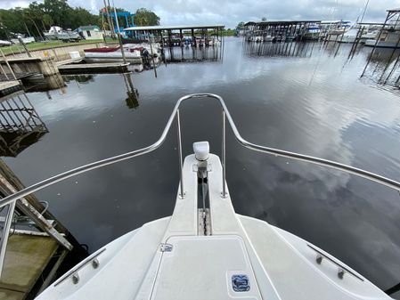 Boston-whaler 34-DEFIANCE image