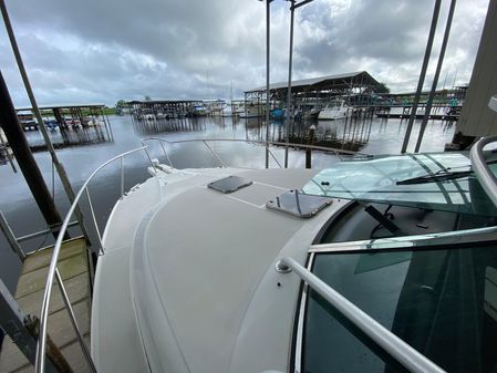 Boston-whaler 34-DEFIANCE image