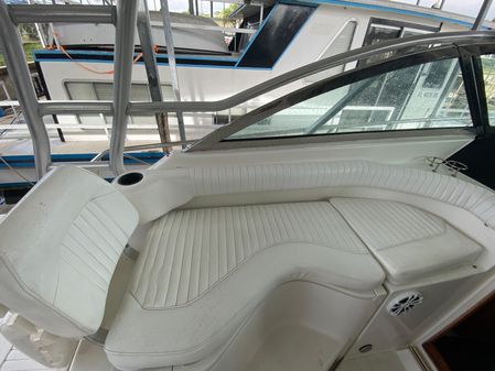 Boston Whaler 34 Defiance image