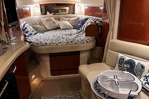 Sea Ray 320 Sundancer image