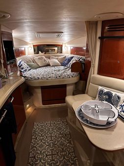 Sea Ray 320 Sundancer image