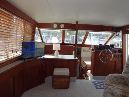 Tollycraft 44 Cockpit Motor Yacht image