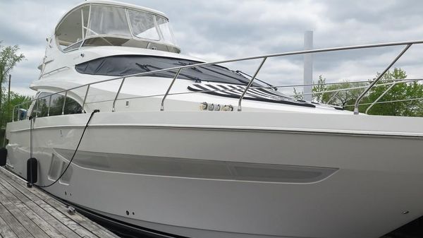 Marquis Yachts 55 LS 
