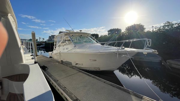 Cabo 35 Express