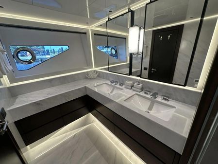 Sunseeker Ocean 182 image