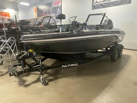 Nitro ZV19 Sport image