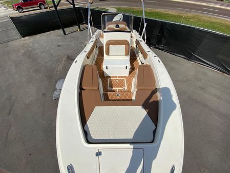 Pioneer 220 Bay Sport image