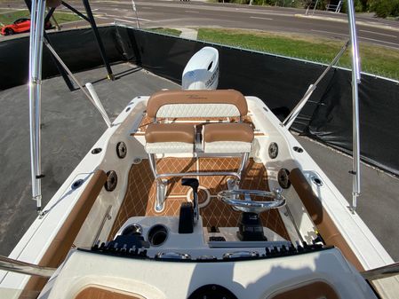 Pioneer 220 Bay Sport image