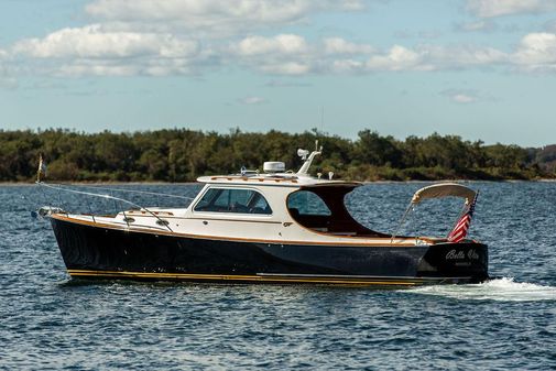 Hinckley Picnic Boat EP image