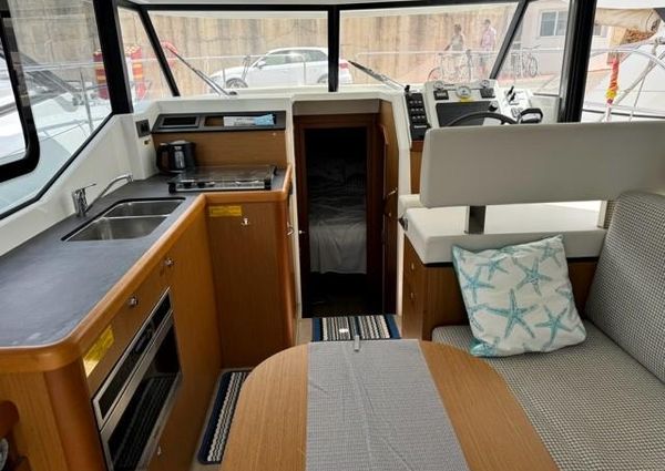 Beneteau Swift Trawler 30 image