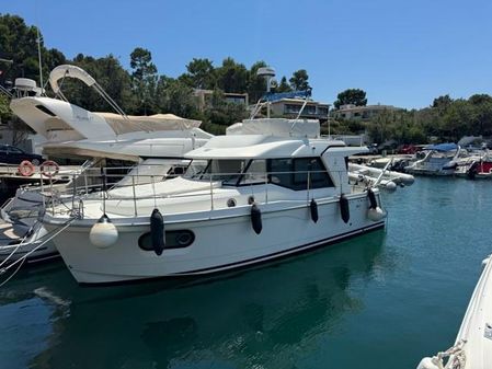 Beneteau Swift Trawler 30 image