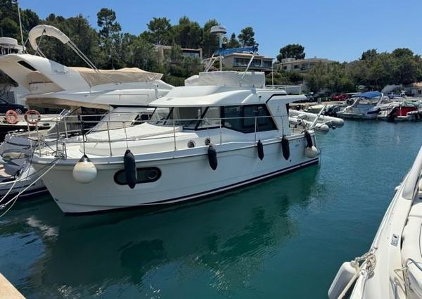 Beneteau Swift Trawler 30 image