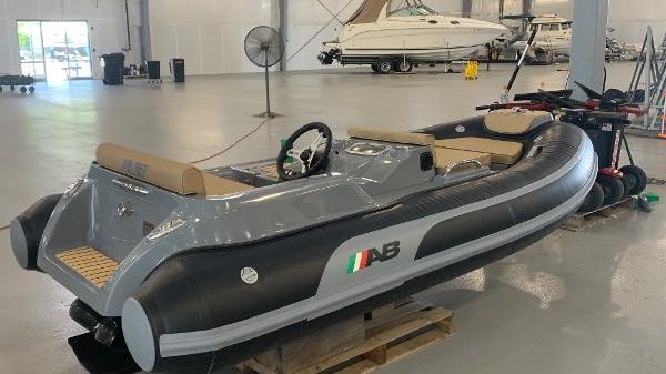 AB Inflatables ABJET 330 