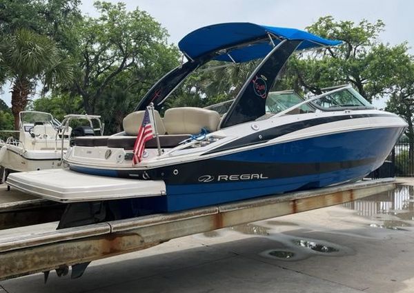 Regal 2300-BOWRIDER image