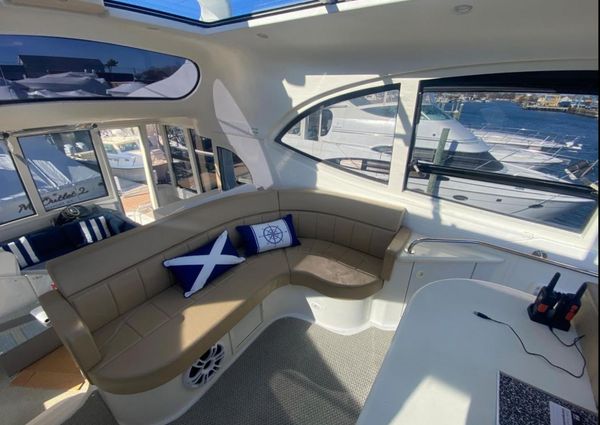 Carver 564-COCKPIT-MOTOR-YACHT image