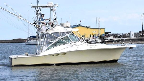 Luhrs 32 Open 