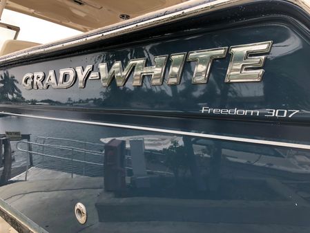 Grady-White Freedom 307 image