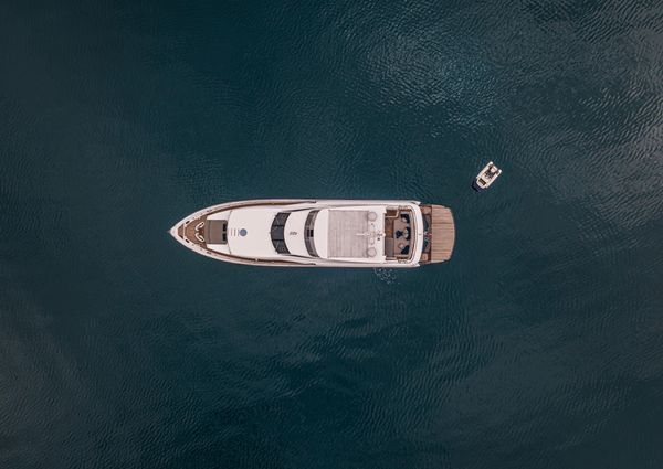 Sunseeker 30 Metre Yacht image