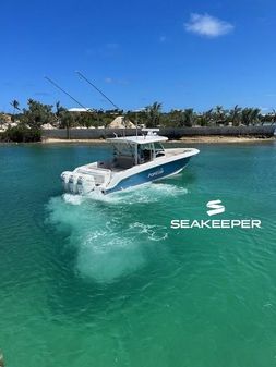 Boston Whaler 380 Outrage image