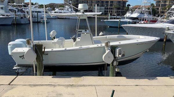 Regulator 23 Center Console