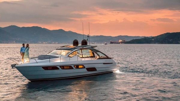Pershing 5x