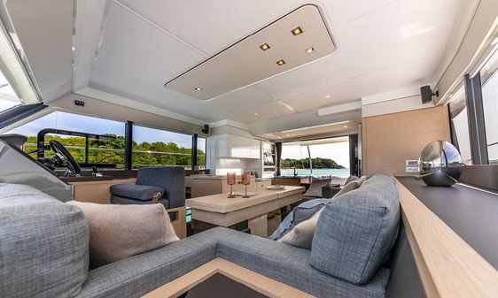 Fountaine Pajot MY5 image