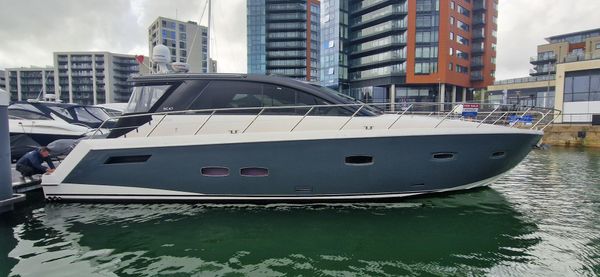 Sealine SC47 image