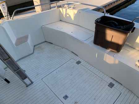 Princess Yachts Convertible image