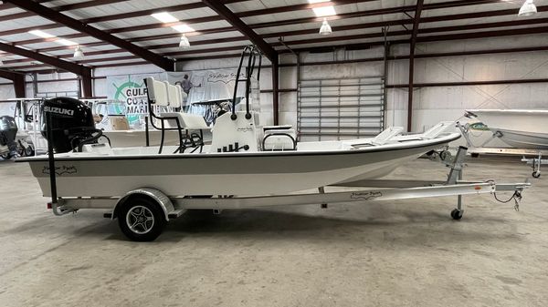 Shallow Sport 21’ Sport