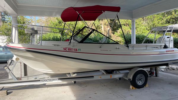 Boston Whaler 21 REVENGE
