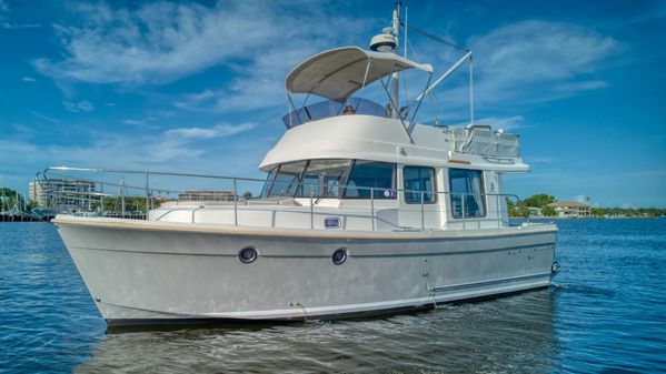 Beneteau Swift Trawler 34 image