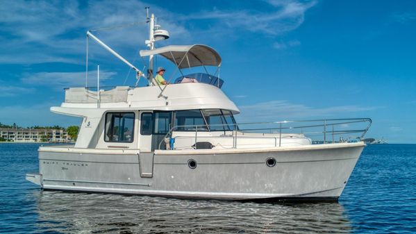 Beneteau Swift Trawler 34 image