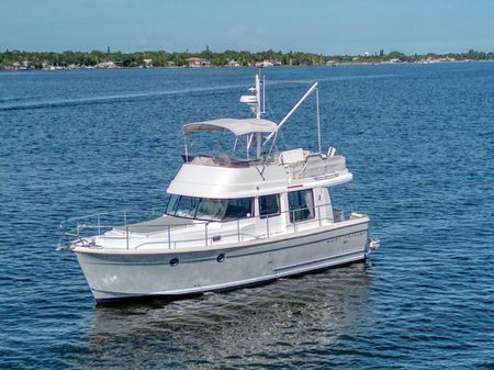 Beneteau Swift Trawler 34 image