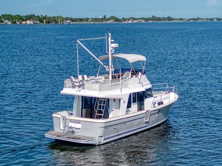 Beneteau Swift Trawler 34 image