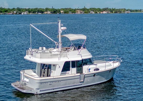 Beneteau Swift Trawler 34 image