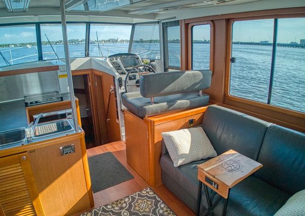 Beneteau Swift Trawler 34 image