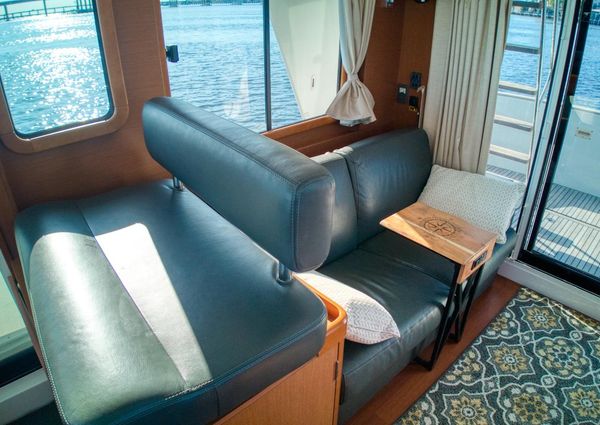 Beneteau Swift Trawler 34 image