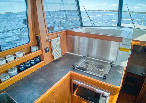 Beneteau Swift Trawler 34 image