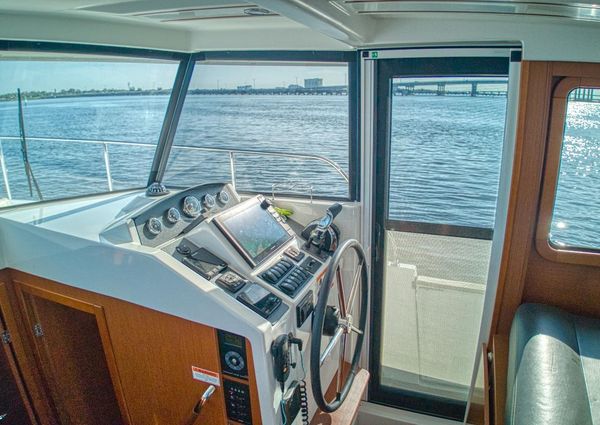 Beneteau Swift Trawler 34 image