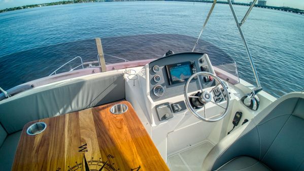 Beneteau Swift Trawler 34 image