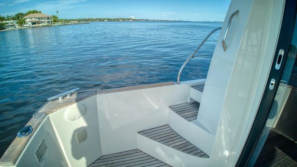 Beneteau Swift Trawler 34 image