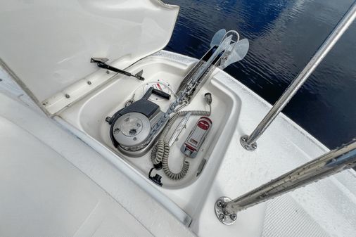 Sea Ray Sundancer 320 OB image